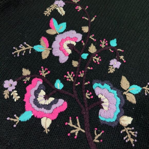 The Limited Sweater Women's Large Black Knit Wool Turtleneck Floral Embroidered - Picture 3 of 8